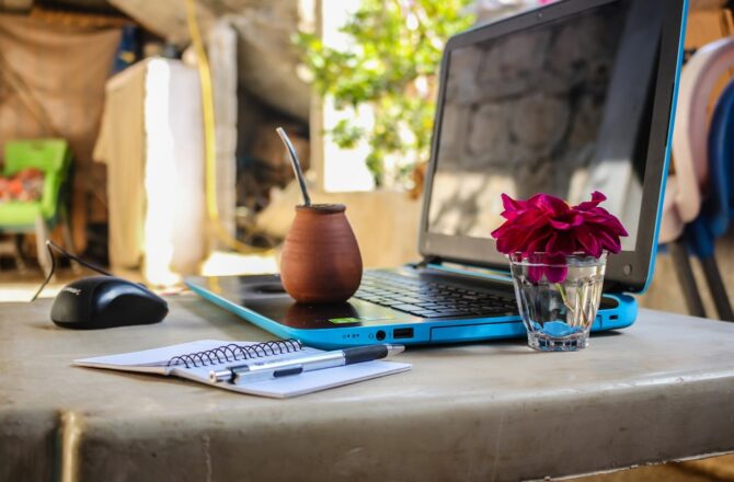 Become a Digital Nomad: 6 Routes to Work from Anywhere