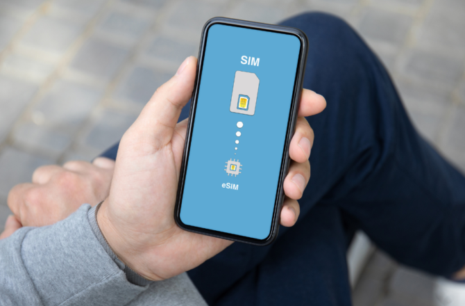 Best eSIM for Travellers: Stay Connected Abroad without Hassle